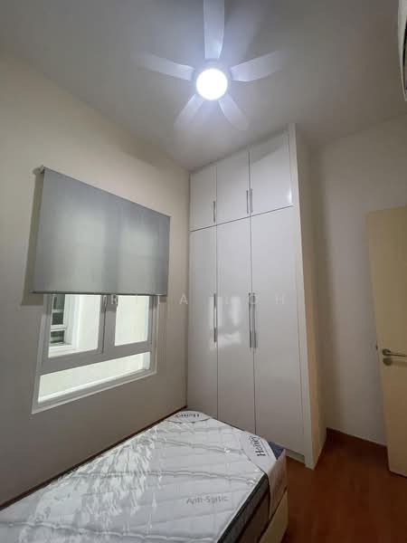 Kondominium untuk Dijual di The Park Residences 1 - Rita Loh - Bedroom - PropertyGuru.com.my
