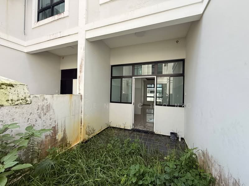 2-storey Terraced House for Sale in Taman Kota Masai (Pasir Gudang) - Fu Heng Chong - Exterior - PropertyGuru.com.my