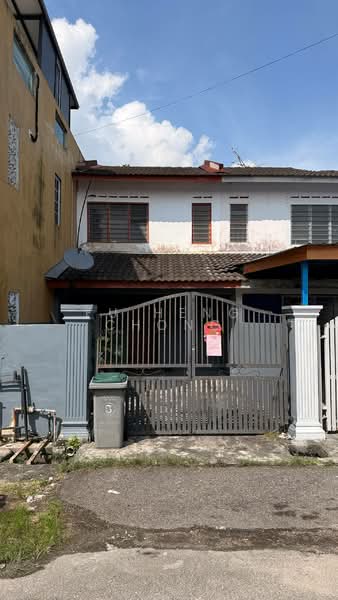 2-storey Terraced House for Sale in Taman Kota Masai (Pasir Gudang) - Fu Heng Chong - Exterior - PropertyGuru.com.my