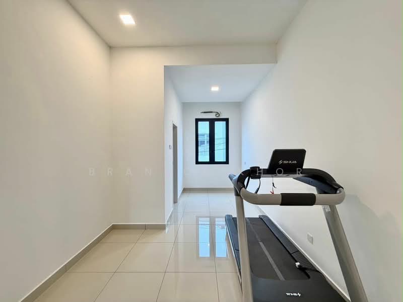 Rumah Teres 2 Tingkat untuk Dijual di Bandar Putra (Kulai) - Brandon Khor - PropertyGuru.com.my