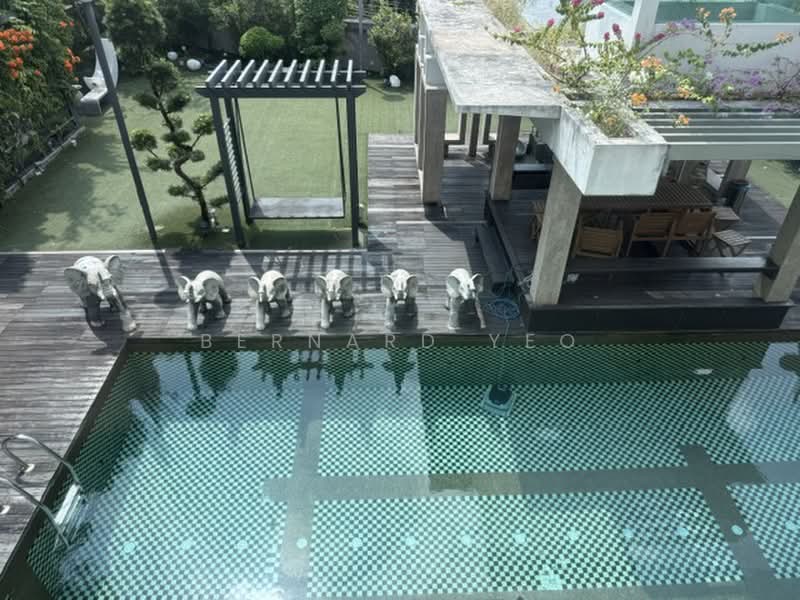 Bungalow for Sale in Taman Paramount (Petaling Jaya) - Bernard Yeo - Pool - PropertyGuru.com.my
