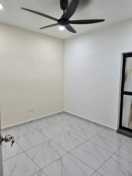 2-storey Terraced House for Rent in Taman Johor Jaya (Johor Bahru) - June Tan - Interior - PropertyGuru.com.my
