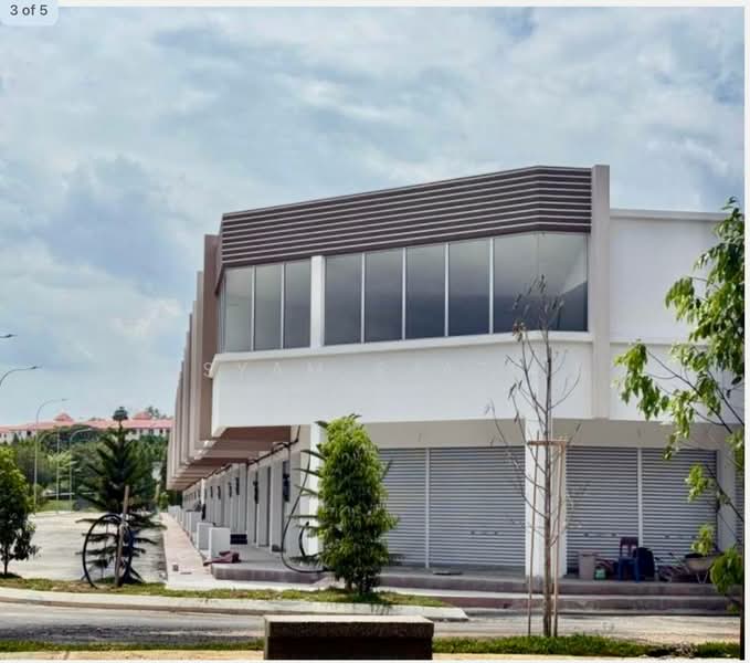 Shop for Rent in Bandar Tasik Kesuma (Beranang) - Irsyam Sjatria - Exterior - PropertyGuru.com.my