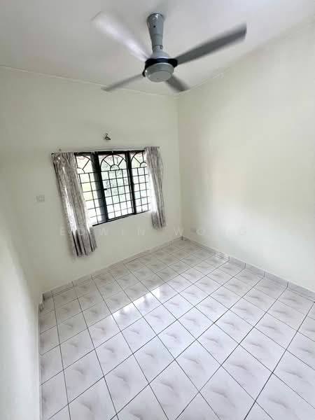 Apartment for Sale at Pangsapuri Merak - Edwin Wong - Interior - PropertyGuru.com.my
