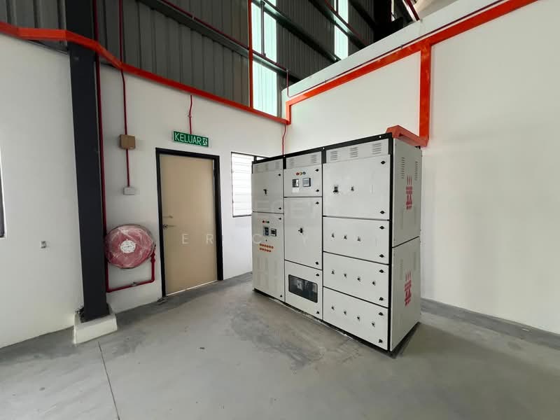 Factory for Rent in Taman Industri Alam Jaya (Puncak Alam) - Eric Yap - Interior - PropertyGuru.com.my