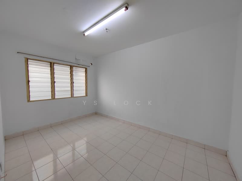 Flat for Sale at Desa Sri Puteri - YS Lock - Interior - PropertyGuru.com.my