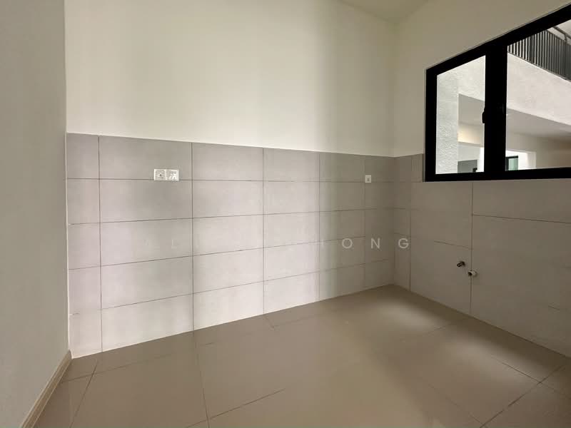 Condominium for Sale at D' Starlingtton - Alicia Hong - D'Starlingtton - Kitchen - PropertyGuru.com.my