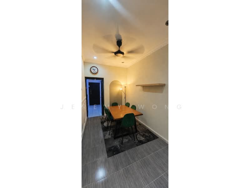 Rumah Teres 1.5 Tingkat untuk Dijual di Seksyen 7 (Kota Damansara) - Jeremy Wong - Dining Room - PropertyGuru.com.my
