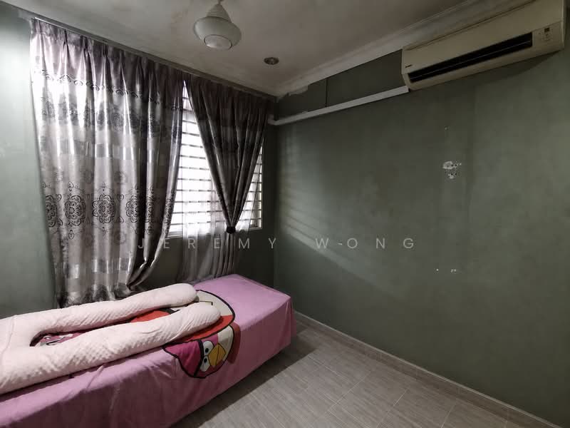 Rumah Teres 1.5 Tingkat untuk Dijual di Seksyen 7 (Kota Damansara) - Jeremy Wong - Bedroom - PropertyGuru.com.my