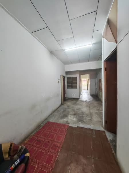Flat for Rent at Taman Daya - Jalan Sagu 34 - VJ Toh - PropertyGuru.com.my