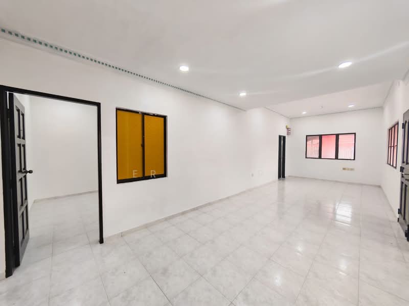 1-storey Terraced House for Sale in Taman Sri Tebrau (Johor Bahru) - ERIC YAP - PropertyGuru.com.my