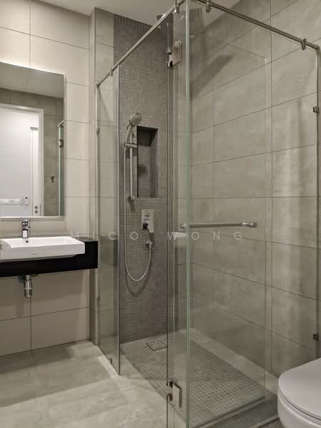 Servis Apartment untuk Disewa di The Sentral Suites - Mico Wong - Bathroom - PropertyGuru.com.my
