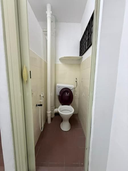 Rumah Flat untuk Disewa di Green Garden - AfiqHamzah . - Bathroom - PropertyGuru.com.my