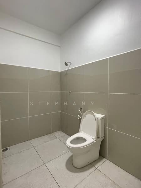 Rumah Teres 1 Tingkat untuk Dijual di Kangkar Pulai (Skudai) - Stephany . - Bathroom - PropertyGuru.com.my