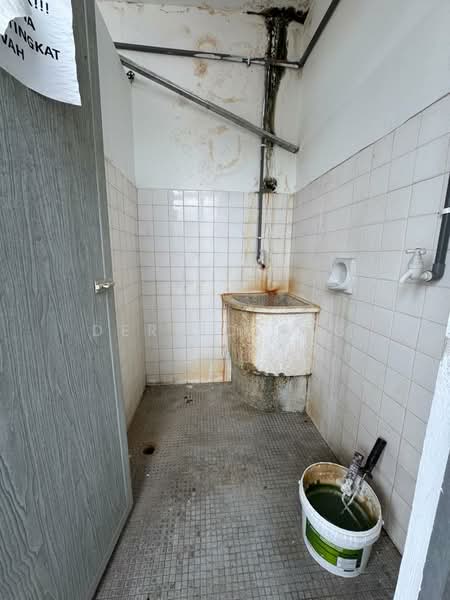 Shop for Rent in Kawasan Perusahaan Ringan Bakar Arang (Sungai Petani) - Derrick Ng - Interior - PropertyGuru.com.my