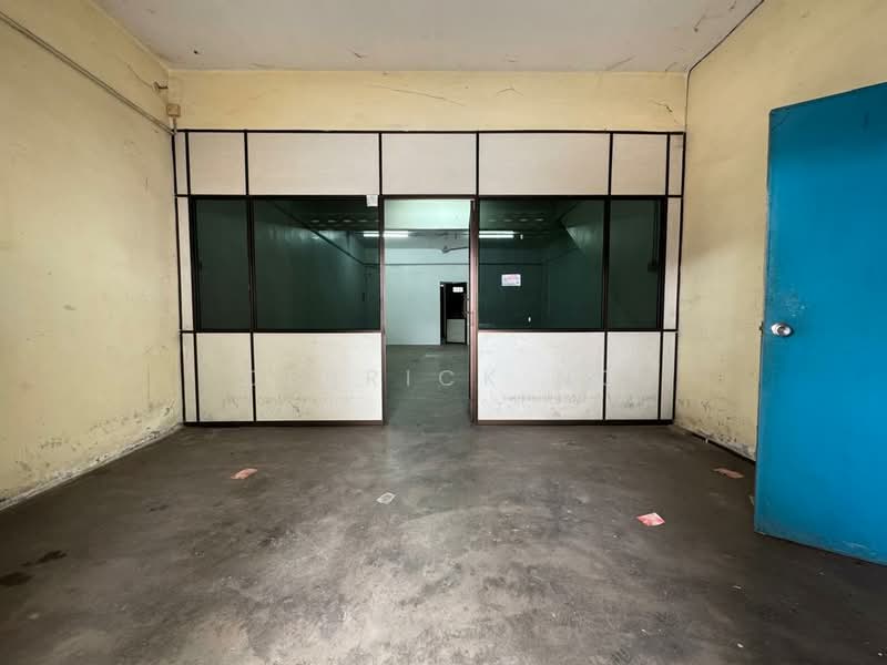 Shop for Rent in Kawasan Perusahaan Ringan Bakar Arang (Sungai Petani) - Derrick Ng - Interior - PropertyGuru.com.my
