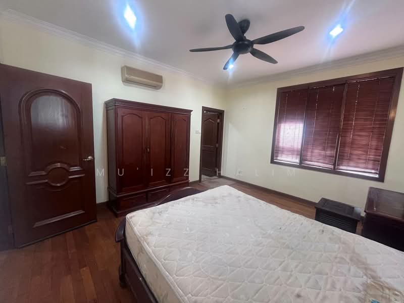 2-storey Terraced House for Sale in Pantai Dalam (Pantai) - Mu'izz Halim - Bedroom - PropertyGuru.com.my