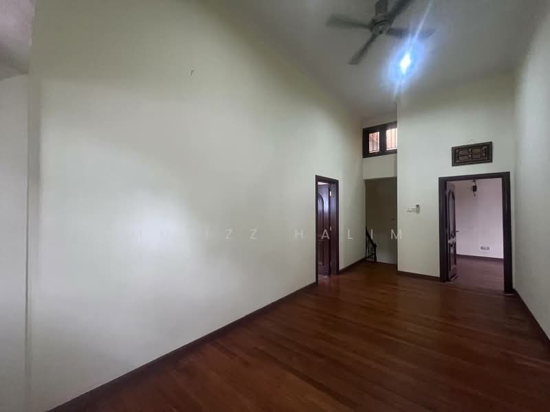 2-storey Terraced House for Sale in Pantai Dalam (Pantai) - Mu'izz Halim - Living Room - PropertyGuru.com.my