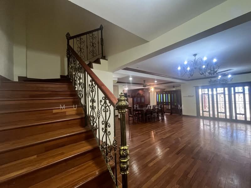 2-storey Terraced House for Sale in Pantai Dalam (Pantai) - Mu'izz Halim - Dining Room - PropertyGuru.com.my