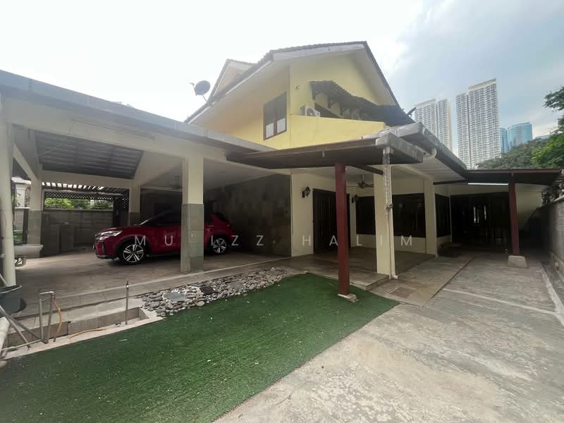 2-storey Terraced House for Sale in Pantai Dalam (Pantai) - Mu'izz Halim - PropertyGuru.com.my