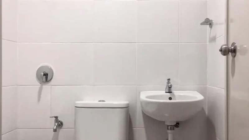 Kondominium untuk Disewa di Riverville Residences - Mico Wong - Bathroom - PropertyGuru.com.my