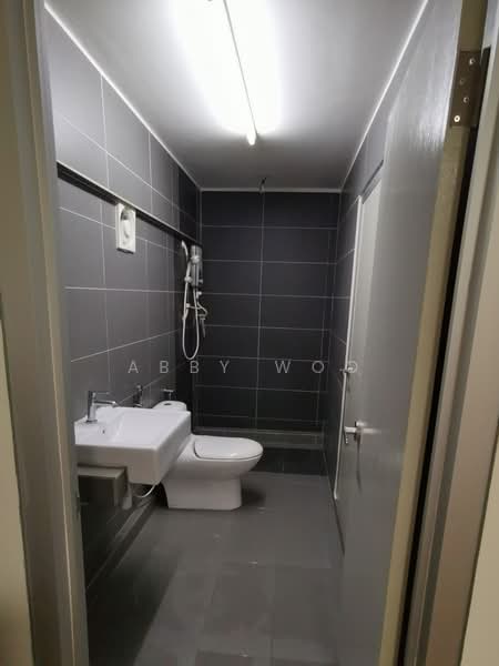 Condominium for Rent at Arte Subang West - Abby Woo - Bathroom - PropertyGuru.com.my