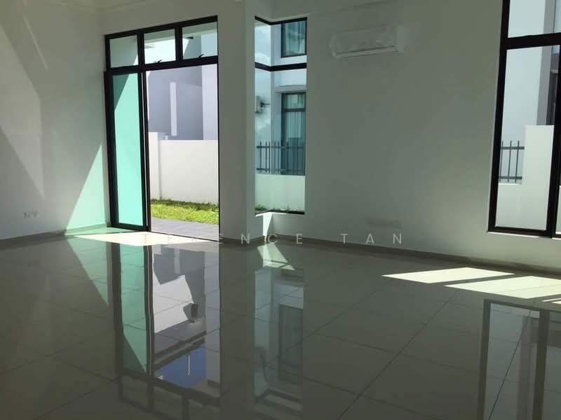 Cluster House for Sale in Kota Masai (Pasir Gudang) - Terence Tan - Living Room - PropertyGuru.com.my