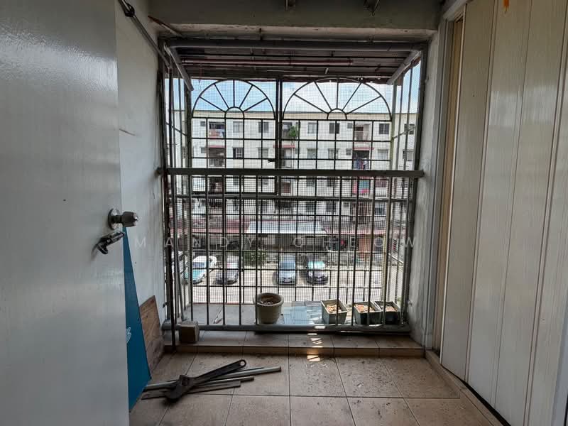 Apartment for Sale at Palma Apartment (Bandar Country Homes) - Mandy Cheow - Balcony - PropertyGuru.com.my