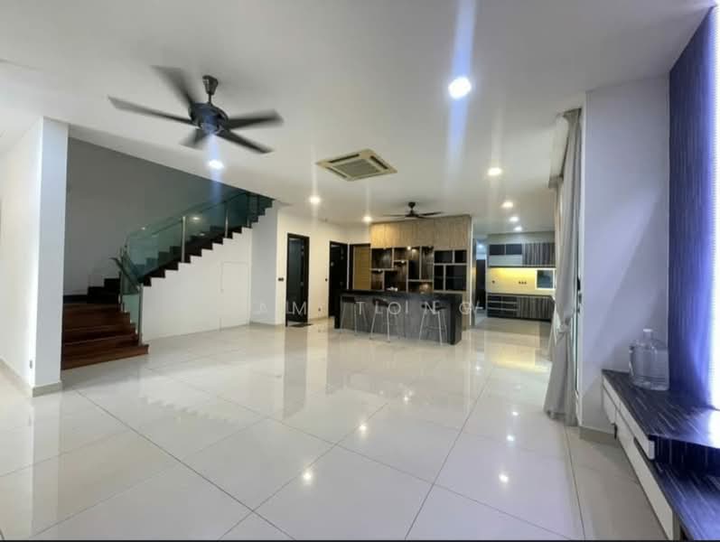 Bungalow for Sale in Kinrara Residence (Puchong) - Kam Tong - PropertyGuru.com.my