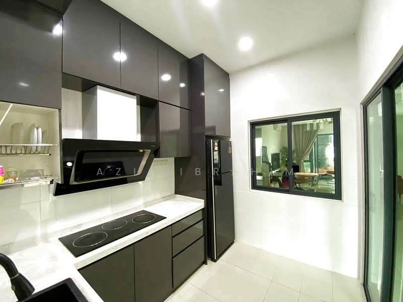 Rumah Teres 2 Tingkat untuk Dijual di Semenyih (Selangor) - Azli Ibrahim - Kitchen - PropertyGuru.com.my