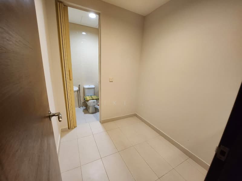 Condominium for Sale at Hampshire Residences - Miki . - Bathroom - PropertyGuru.com.my