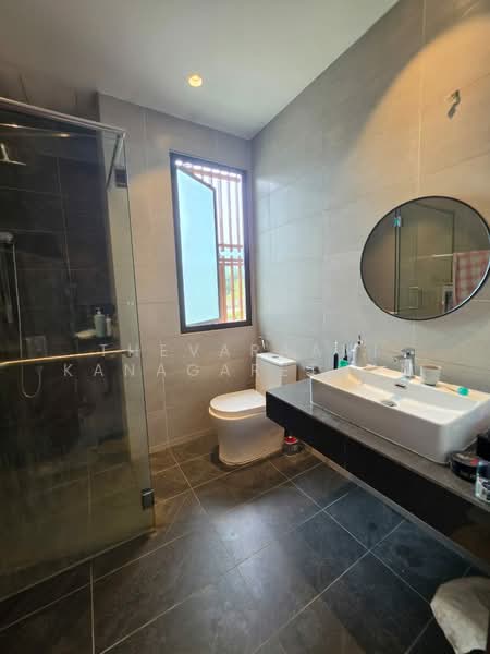 2-storey Terraced House for Sale in Rawang (Selangor) - Thevaraani Kanagaretnam - Bathroom - PropertyGuru.com.my