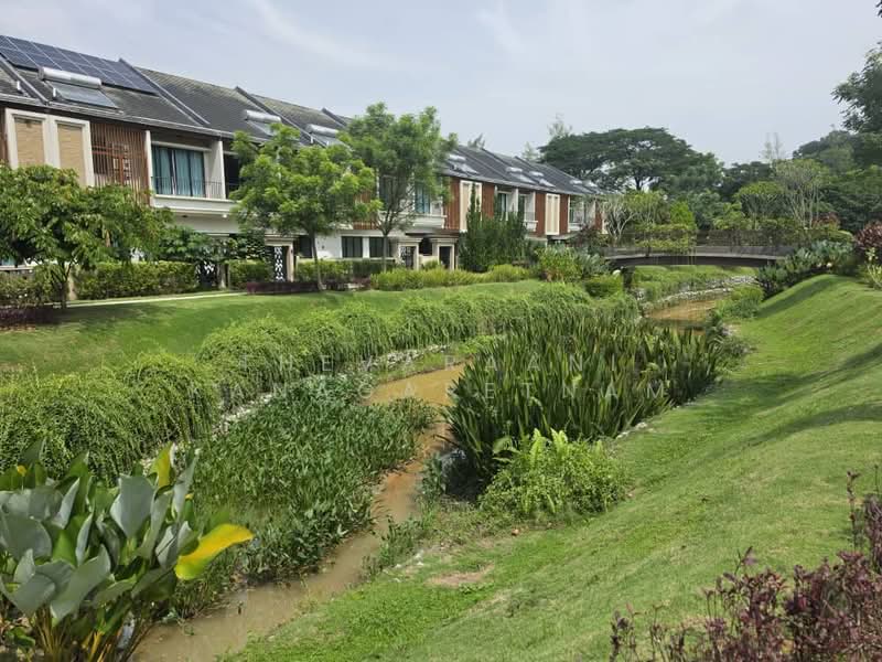 2-storey Terraced House for Sale in Rawang (Selangor) - Thevaraani Kanagaretnam - Exterior - PropertyGuru.com.my