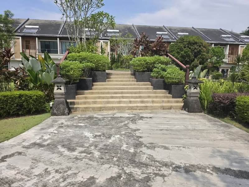 2-storey Terraced House for Sale in Rawang (Selangor) - Thevaraani Kanagaretnam - Exterior - PropertyGuru.com.my