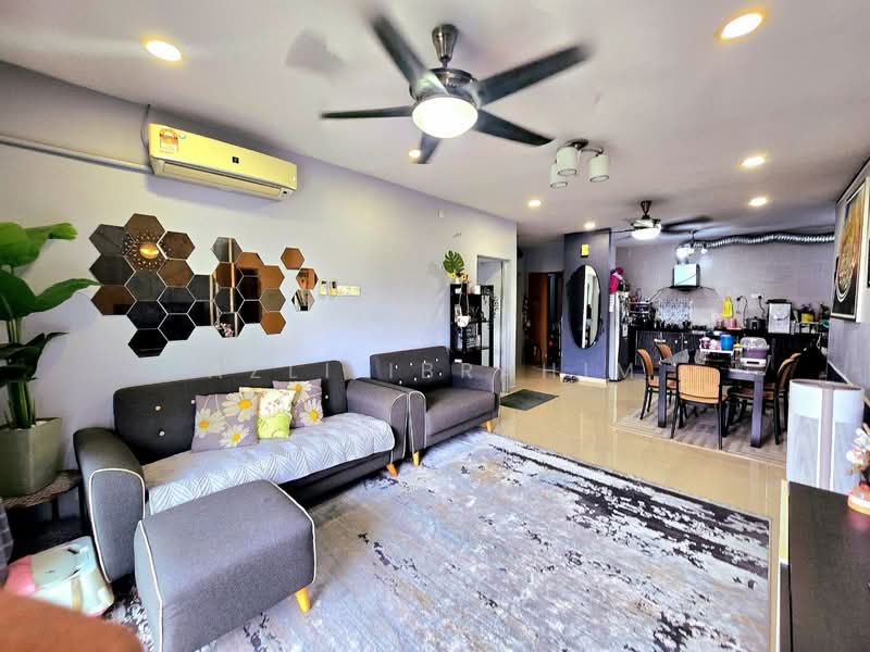 Condominium for Sale at Astana Lumayan - Azli Ibrahim - Living Room - PropertyGuru.com.my