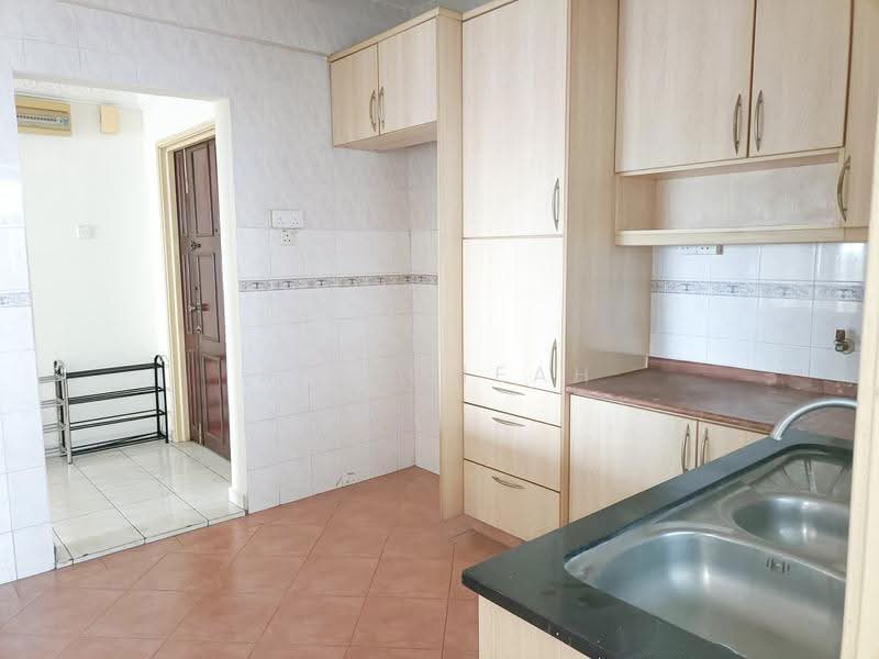 Condominium for Sale at Vista Komanwel B - Ric Cheah - Kitchen - PropertyGuru.com.my