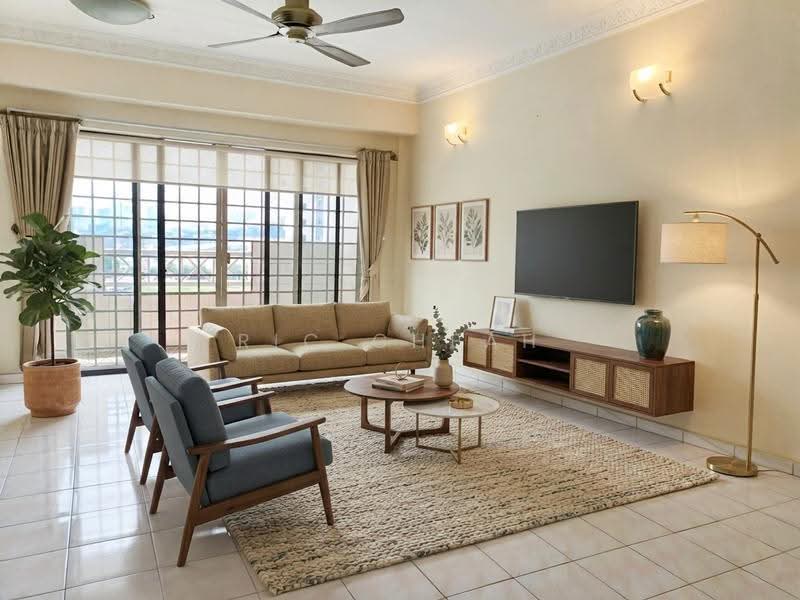 Condominium for Sale at Vista Komanwel B - Ric Cheah - Living Room - PropertyGuru.com.my