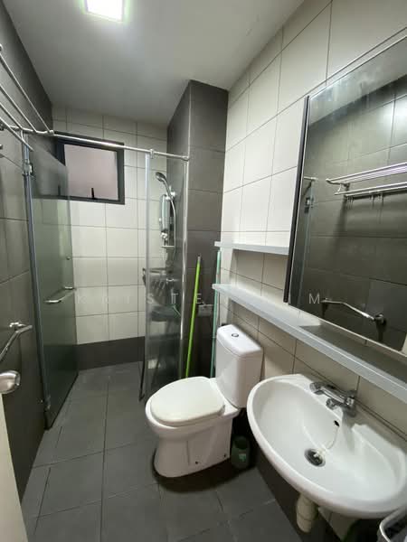 Kondominium untuk Disewa di Casa Green - Kristen Lim - Bathroom - PropertyGuru.com.my