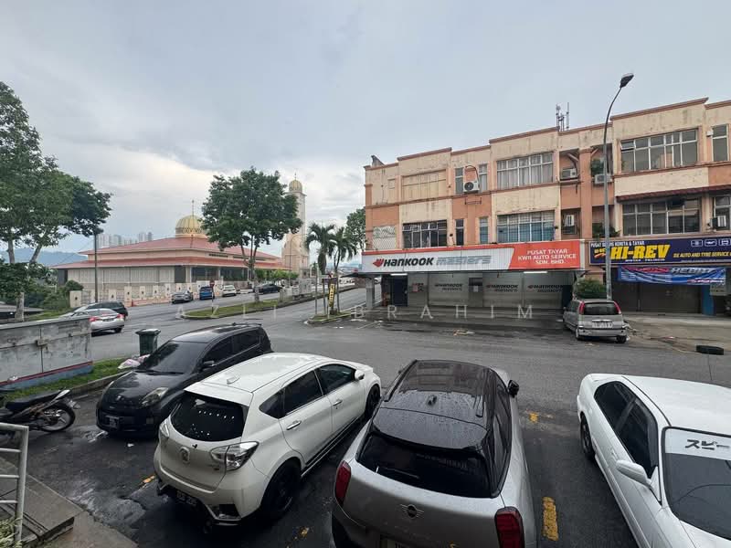 Kedai untuk Dijual di Taman Prima Saujana (Kajang) - Azli Ibrahim - Exterior - PropertyGuru.com.my