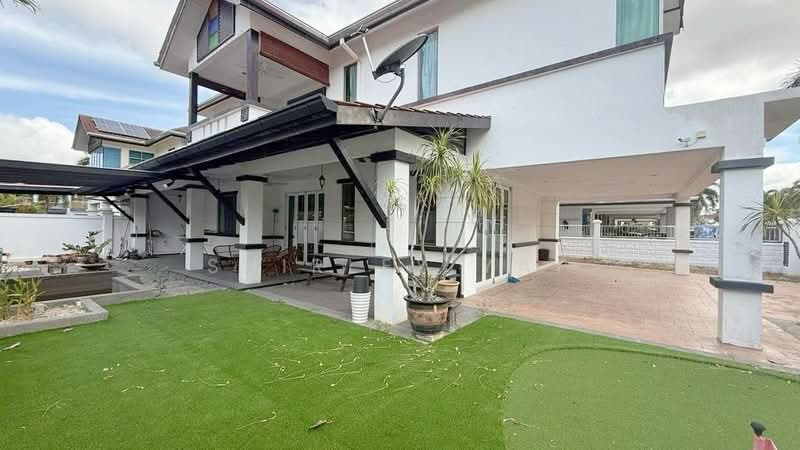 Semi-Detached House for Rent in Austin Heights (Tebrau) - Shirley Yap - Exterior - PropertyGuru.com.my