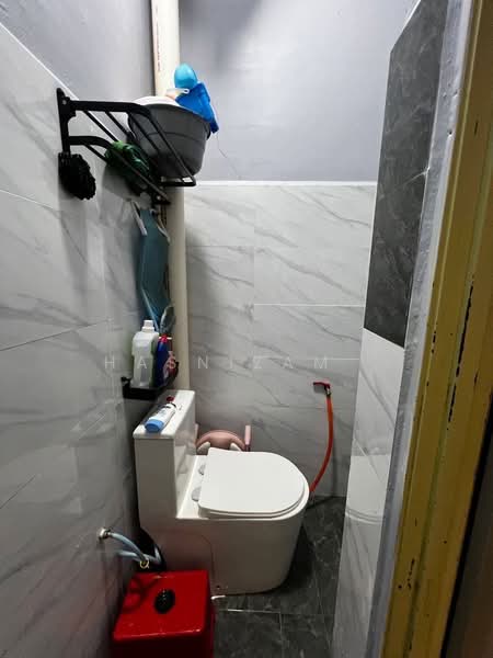 Flat for Sale at Taman Pantai Bersih - Hasnizam . - PropertyGuru.com.my