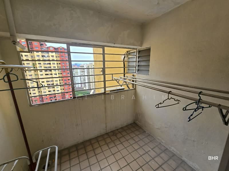Condominium for Sale at Bukit Winner (Winner Heights) - Azli Ibrahim - Balcony - PropertyGuru.com.my
