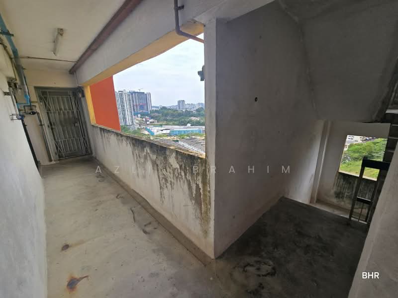 Condominium for Sale at Bukit Winner (Winner Heights) - Azli Ibrahim - Balcony - PropertyGuru.com.my