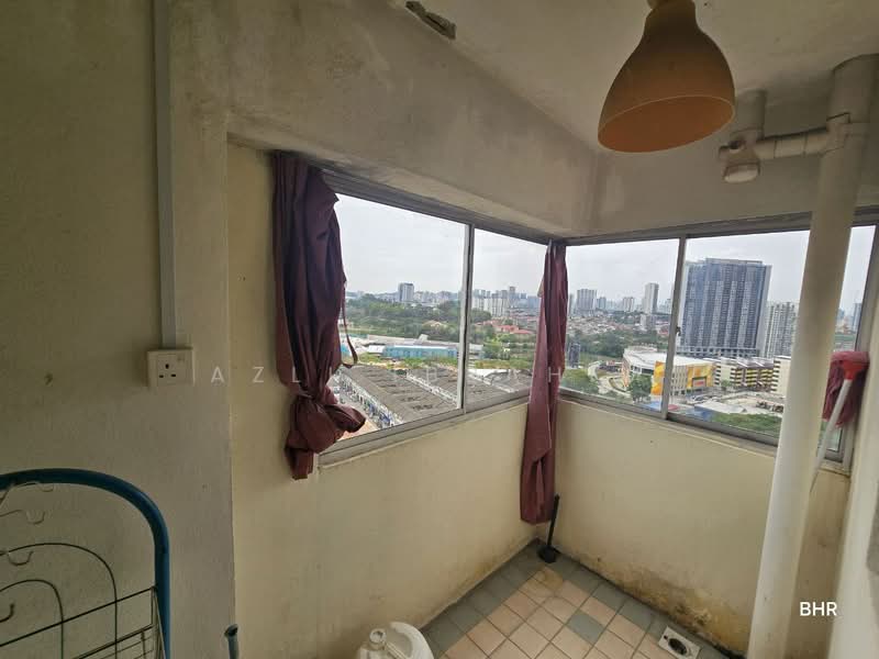 Condominium for Sale at Bukit Winner (Winner Heights) - Azli Ibrahim - Balcony - PropertyGuru.com.my