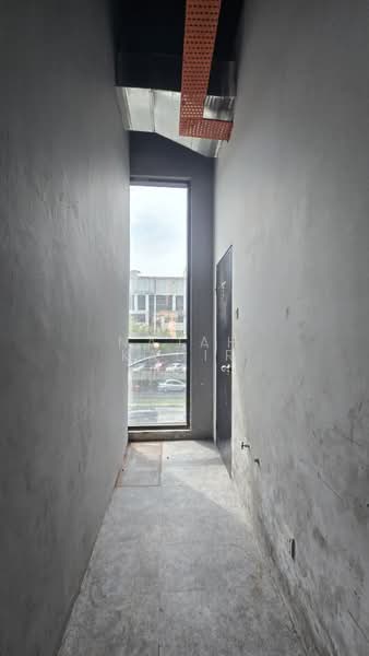 Retail Space for Rent in Cyberjaya (Selangor) - Najah Kadir - Corridor - PropertyGuru.com.my