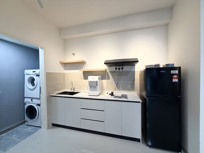 Service Residence for Rent at D'Clover Residences - Yanise Lee - Kitchen - PropertyGuru.com.my