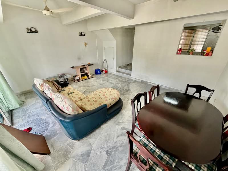 Apartment for Sale at D' Puncak Suasana - Azli Ibrahim - Living Room - PropertyGuru.com.my