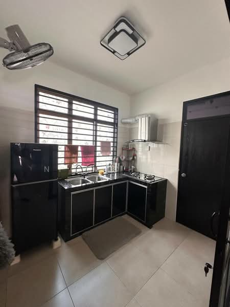 Rumah Teres 2 Tingkat untuk Dijual di Bandar Dato Onn (Tebrau) - Nico Chong - Kitchen - PropertyGuru.com.my