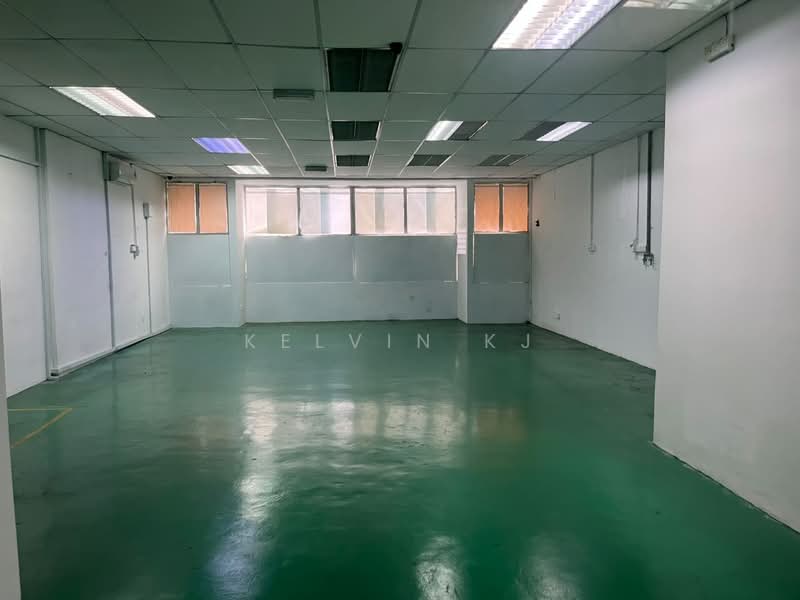 Kilang untuk Dijual di Taman Perindustrian Bukit Serdang (Seri Kembangan) - Kelvin KJ - Interior - PropertyGuru.com.my
