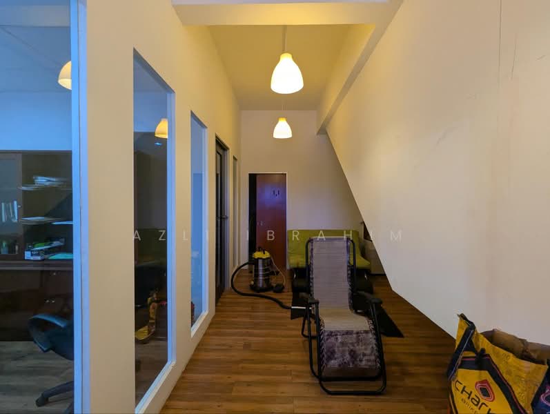 Kedai untuk Dijual di Bukit Jelutong (Shah Alam) - Azli Ibrahim - Interior - PropertyGuru.com.my